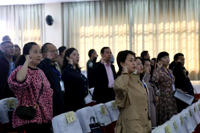 微信图片_20201112145302.jpg 微信图片_20201112145302.jpg