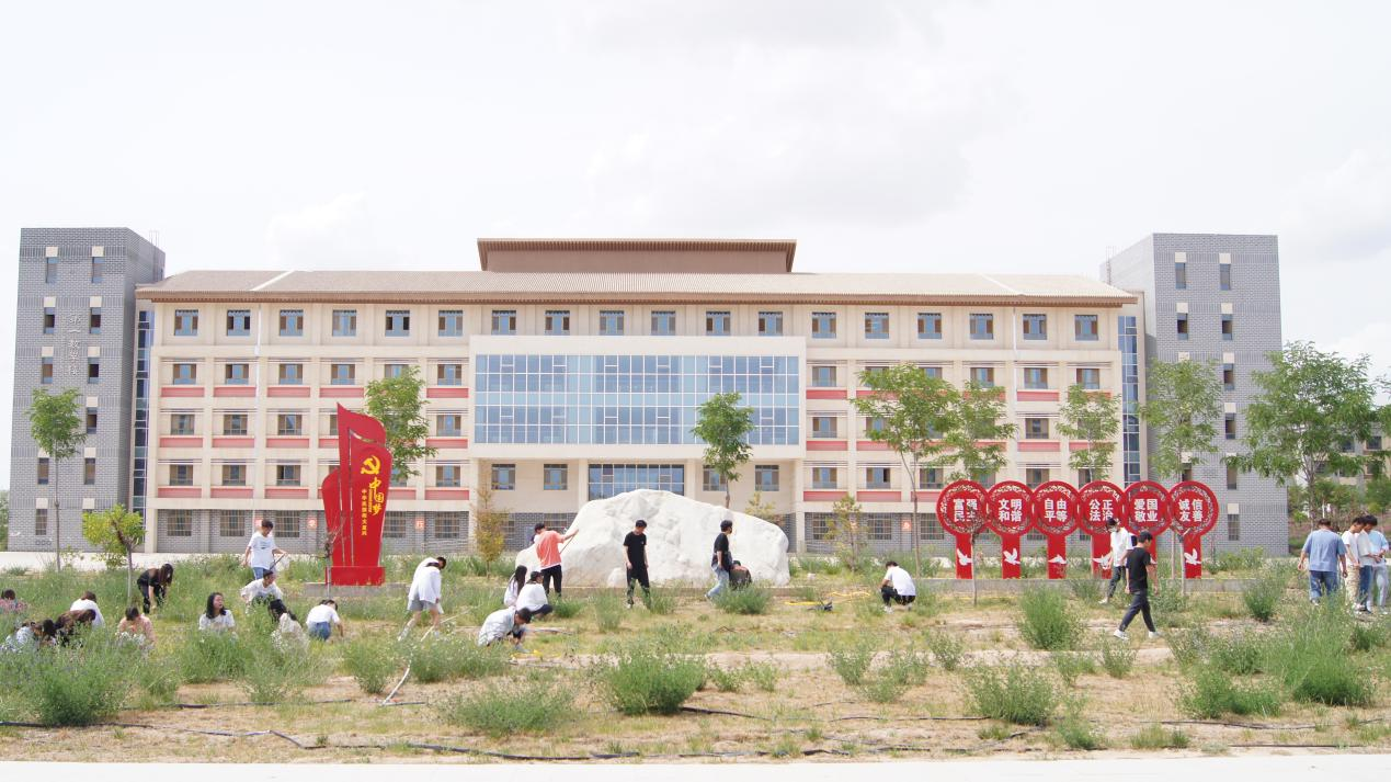 图片2.png 图片2.png